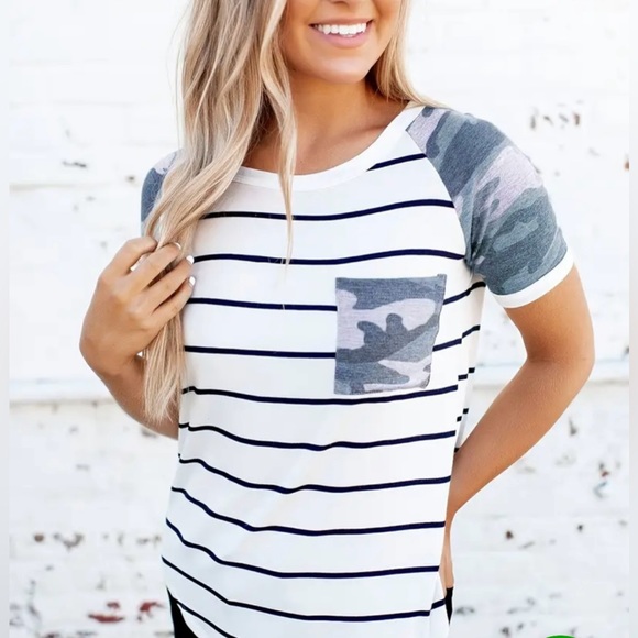 🆕♠️Stripped Camo Tee♠️🆕 - Picture 4 of 9